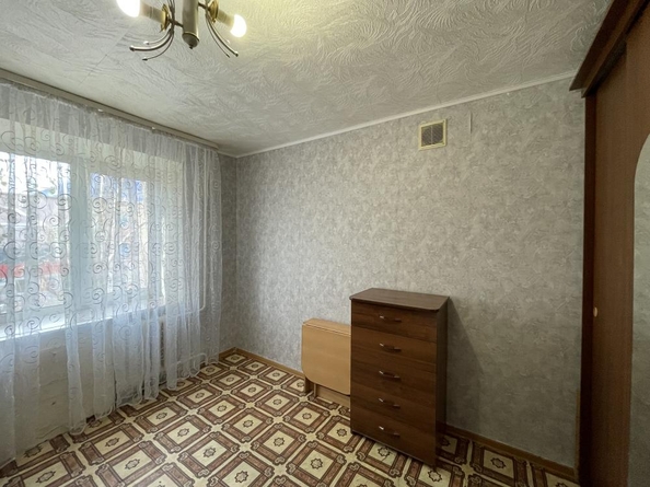 
   Продам комнату, 12.4 м², 10 лет Октября ул, 145А

. Фото 5.