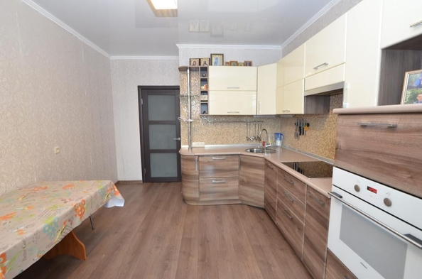 
   Продам 2-комнатную, 61.8 м², 5 Армии ул, 14

. Фото 7.