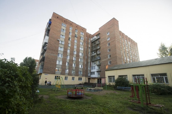 
   Продам 3-комнатную, 44 м², Марка Никифорова ул, 3

. Фото 7.