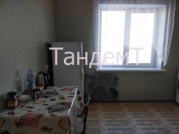 
   Продам 1-комнатную, 37 м², Малиновского ул, 14к1

. Фото 9.