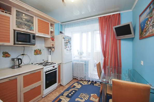 
   Продам 3-комнатную, 59.4 м², Масленникова ул, 60

. Фото 5.