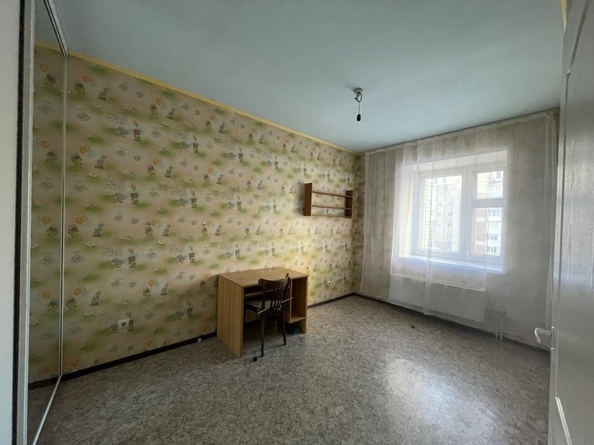 
   Продам 3-комнатную, 63.7 м², Перелета ул, 20

. Фото 13.