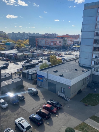 
   Сдам торговое помещение, 50 м², 10 лет Октября ул, 109

. Фото 7.