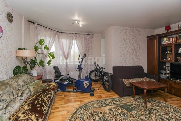 
   Продам 2-комнатную, 74.4 м², Енисейская 3-я ул, 32к3

. Фото 5.