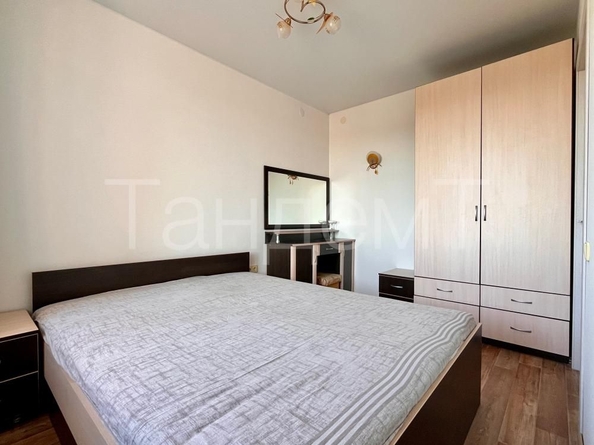 
   Продам 2-комнатную, 35 м², Ватутина ул, 33

. Фото 2.