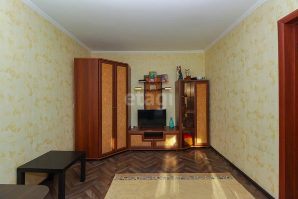 
   Продам 2-комнатную, 45 м², Лукашевича ул, 7

. Фото 8.