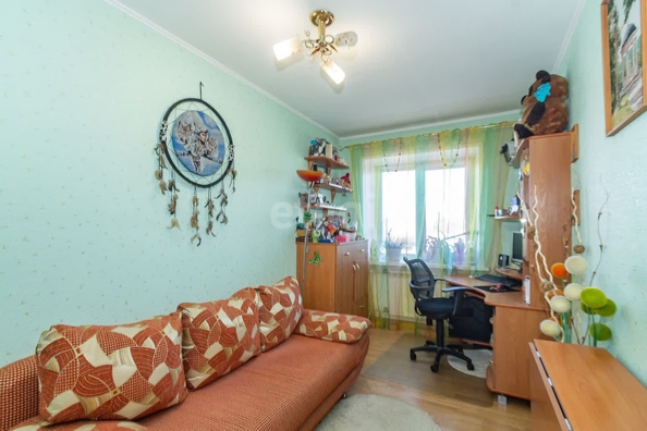 
   Продам 2-комнатную, 45 м², Нефтезаводская ул, 31

. Фото 1.