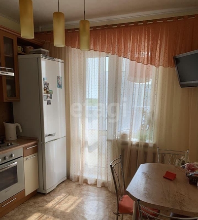 
   Продам 4-комнатную, 77 м², Королева пр-кт, 14/3

. Фото 3.