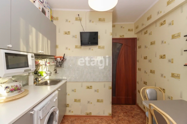 
   Продам 1-комнатную, 30.6 м², Завертяева ул, 27

. Фото 5.