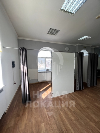 
  Сдается офис, 200 м², Герцена ул, д. 200
. Фото 8.