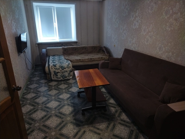 
  Сдам в аренду 2-комнатную квартиру, 62.5 м², Омск

. Фото 9.