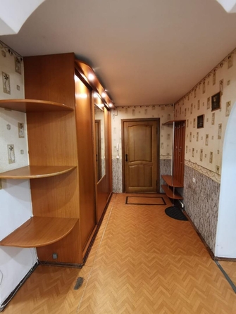 
  Сдам в аренду 2-комнатную квартиру, 62.5 м², Омск

. Фото 11.
