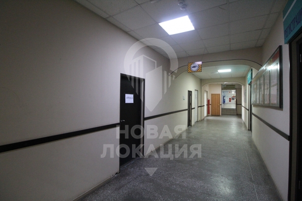 
  Сдается офис, 200 м², Заводская 1-я ул, д. 19
. Фото 9.