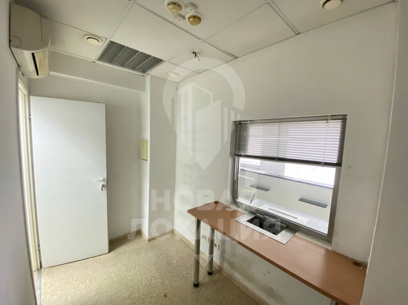 
  Сдается универсальное помещение, 200 м², Карла Маркса пр-кт, д. 17
. Фото 16.