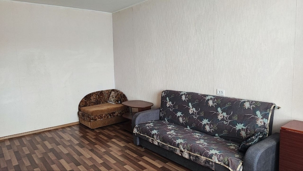 
  Сдается 1-комн. квартира, 37.4 м², 70 лет Октября ул
. Фото 2.