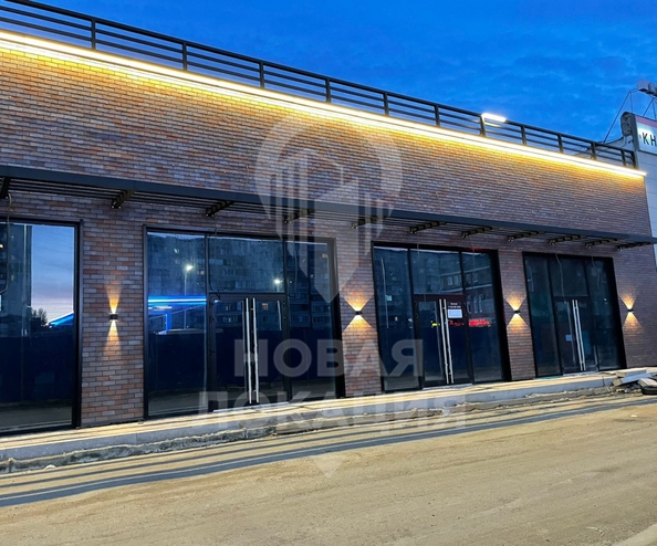 
  Сдается торговая площадь, 140 м², 10 лет Октября ул, д. 76
. Фото 3.
