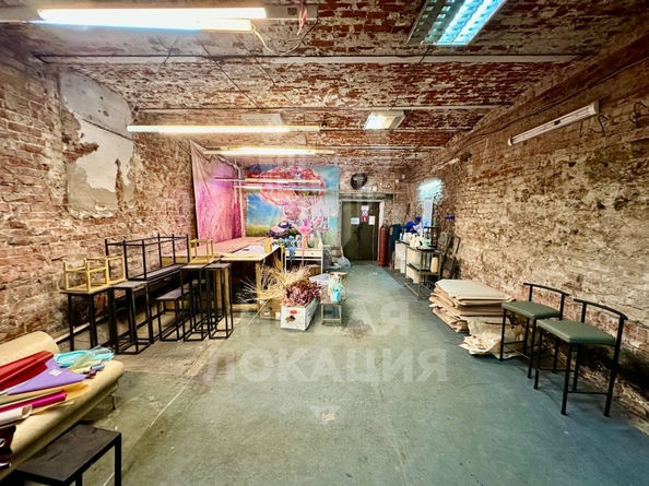 
  Сдается универсальное помещение, 235 м², Ленина ул, д. 20
. Фото 12.