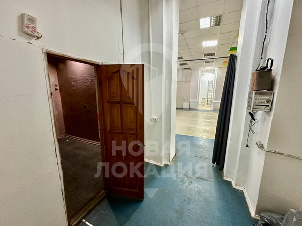 
  Продается торговая площадь, 582 м², Богдана Хмельницкого ул, д. 214
. Фото 15.