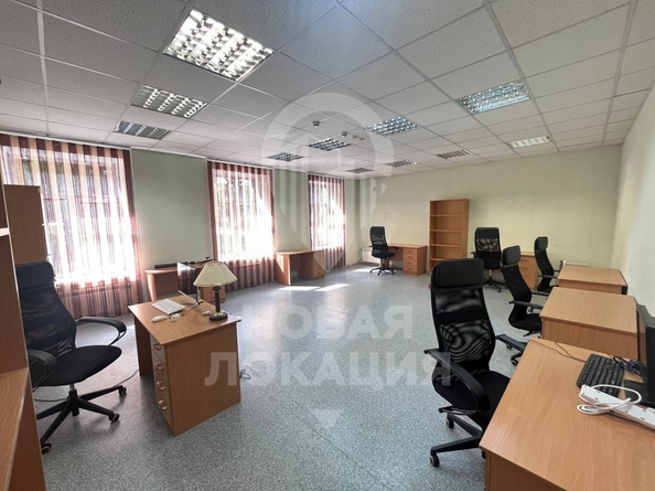 
  Сдается офис, 40 м², Транспортная 3-я ул, д. 10
. Фото 1.