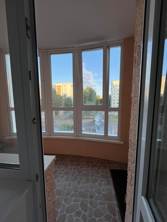 
  Сдается 2-комн. квартира, 67 м², Комарова пр-кт
. Фото 6.
