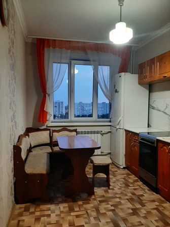 
  Сдается 1-комн. квартира, 36 м², Перелета ул
. Фото 2.