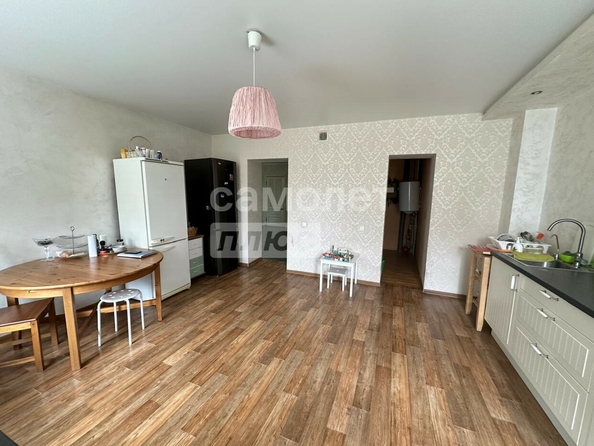 
  Продается 4-комн. квартира, 106.4 м², Хлебная ул, д. 33
. Фото 3.