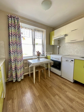 
  Продается 2-комн. квартира, 41.6 м², Изюмовская ул, д. 7
. Фото 2.