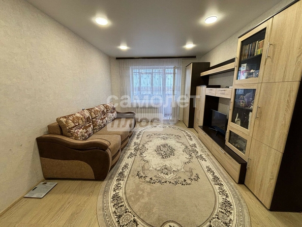 
  Продается 1-комн. квартира, 37.3 м², Северная 33-я ул, д. 122
. Фото 5.