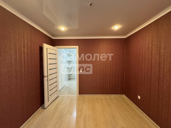 
  Продается 3-комн. квартира, 60.9 м², Кольцевая 2-я ул, д. 3
. Фото 5.
