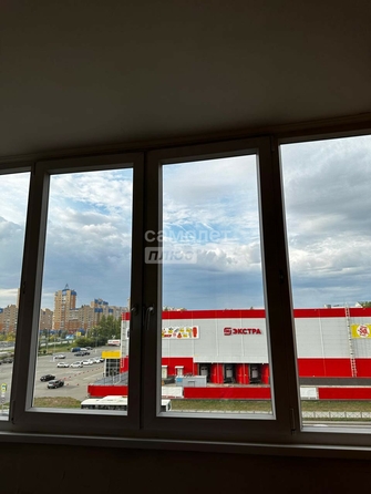 
  Продается 1-комн. квартира, 41.9 м², Степанца ул, д. 2
. Фото 2.