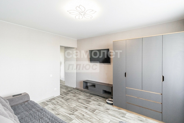 
  Продается 1-комн. квартира, 36.2 м², Завертяева ул, д. 9к17
. Фото 2.