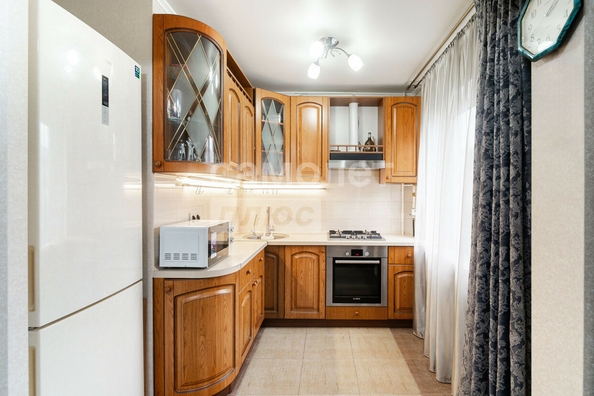 
  Продается 3-комн. квартира, 57.7 м², Энтузиастов ул, д. 17
. Фото 4.