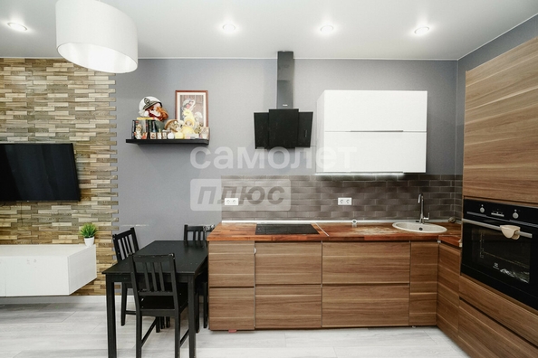
  Продается 1-комн. квартира, 48.9 м², Перелета ул, д. 33
. Фото 4.