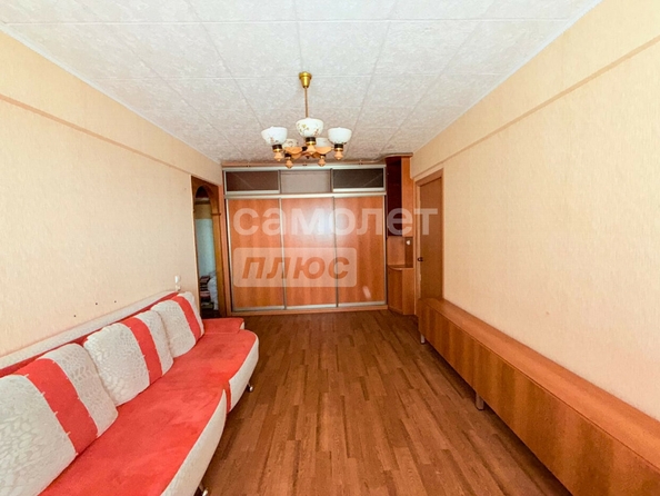 
  Продается 4-комн. квартира, 58.9 м², 50 лет Профсоюзов ул, д. 132
. Фото 5.