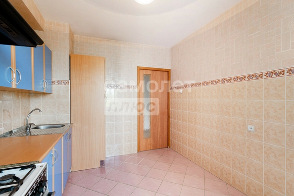 
  Продается 3-комн. квартира, 63.2 м², Железнодорожная 3-я ул, д. 15
. Фото 3.