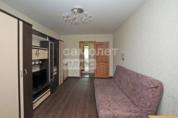 
  Продается 2-комн. квартира, 49 м², Волочаевская ул, д. 13Е
. Фото 3.