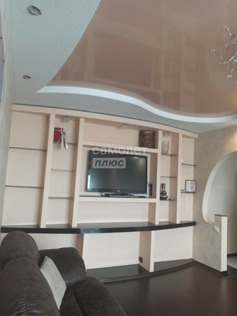 
  Продается 4-комн. квартира, 81 м², Дмитриева ул, д. 2/1
. Фото 2.