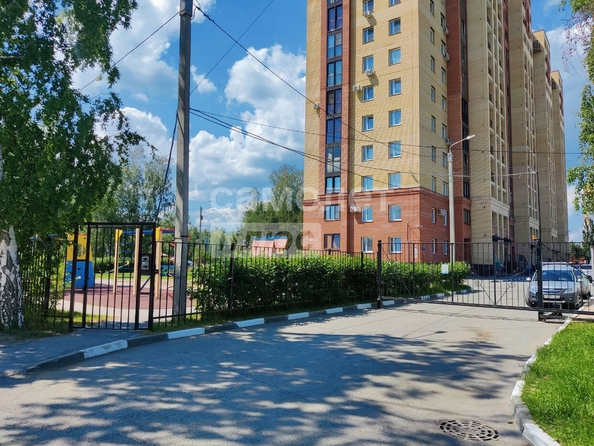 
  Продается 1-комн. квартира, 37.5 м², Комарова пр-кт, д. 11/4
. Фото 2.