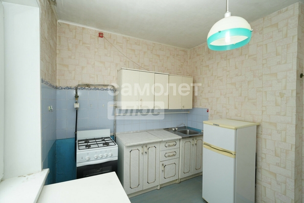 
  Продается 1-комн. квартира, 37.2 м², Комарова пр-кт, д. 27/1
. Фото 1.