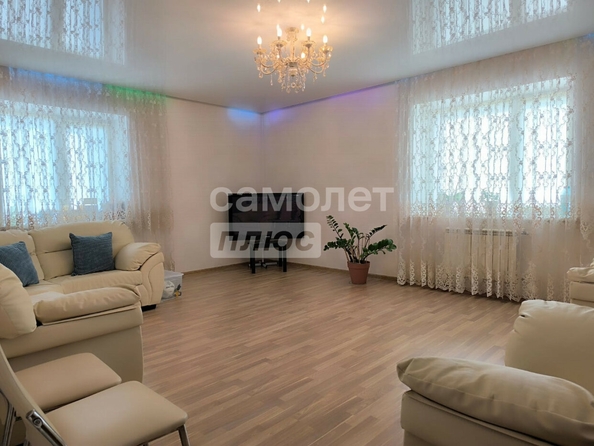 
  Продается 3-комн. квартира, 101.5 м², Перелета ул, д. 18
. Фото 5.