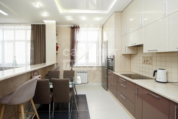 
  Продается 3-комн. квартира, 112.1 м², Кемеровская ул, д. 24
. Фото 2.