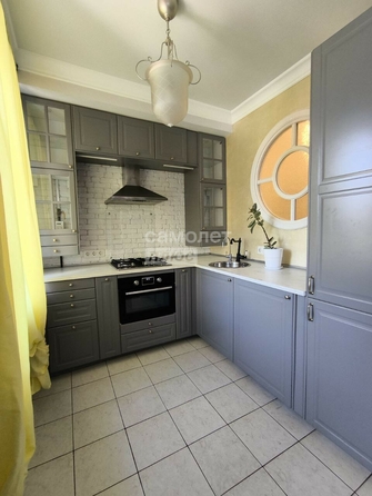 
  Продается 3-комн. квартира, 40.7 м², Волочаевская ул, д. 13
. Фото 5.
