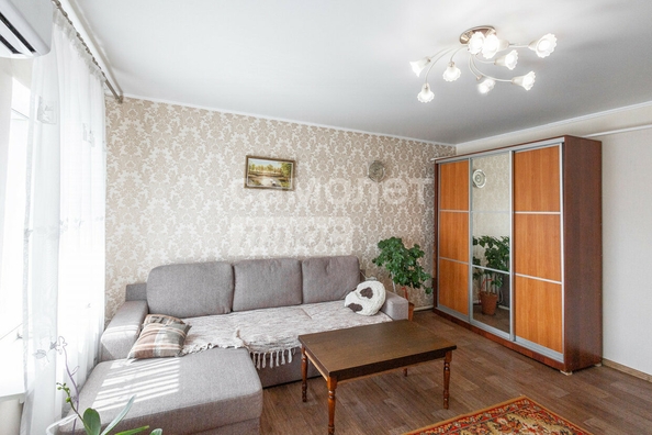 
  Продается дом, 77.1 м², Омск
. Фото 3.
