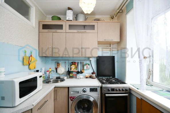 
  Продается 2-комн. квартира, 47.5 м², 50 лет Профсоюзов ул, д. 107
. Фото 4.