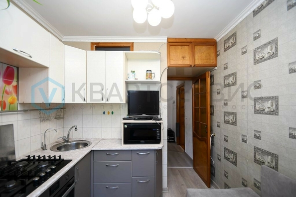 
  Продается 1-комн. квартира, 31 м², Камерный пер, д. 50
. Фото 3.