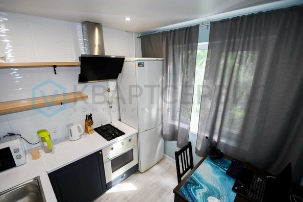 
  Продается 1-комн. квартира, 30.7 м², Ватутина ул, д. 2
. Фото 4.