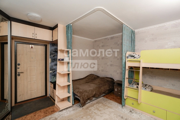
  Продается 1-комн. квартира, 33.2 м², Полторацкого ул, д. 64/1
. Фото 2.
