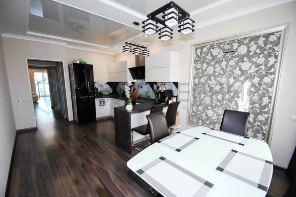 
  Продается 2-комн. квартира, 78.6 м², Перелета ул, д. 23
. Фото 1.