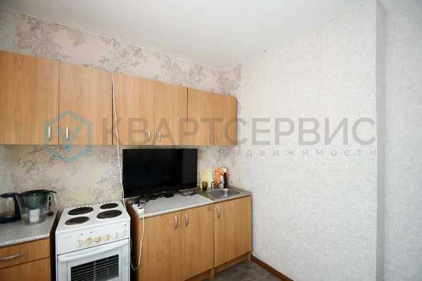 
  Продается 1-комн. квартира, 37.1 м², Дмитриева ул, д. 1/7
. Фото 3.