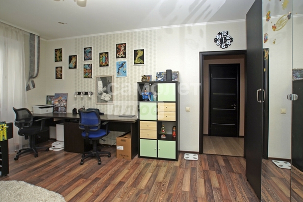 
  Продается 3-комн. квартира, 90 м², Звездная ул, д. 6
. Фото 5.